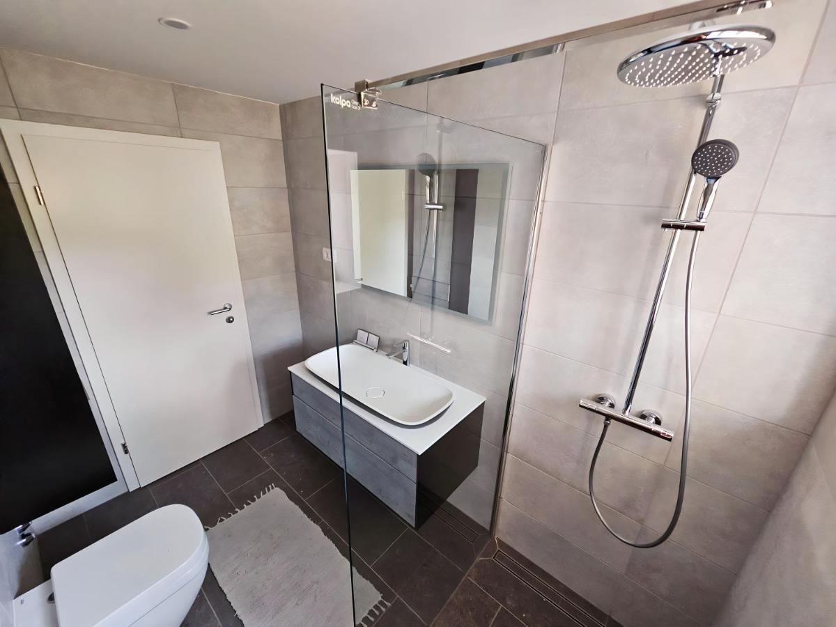 Charming Bella Hideout - Adults Only Apartamento Jesenice Exterior foto