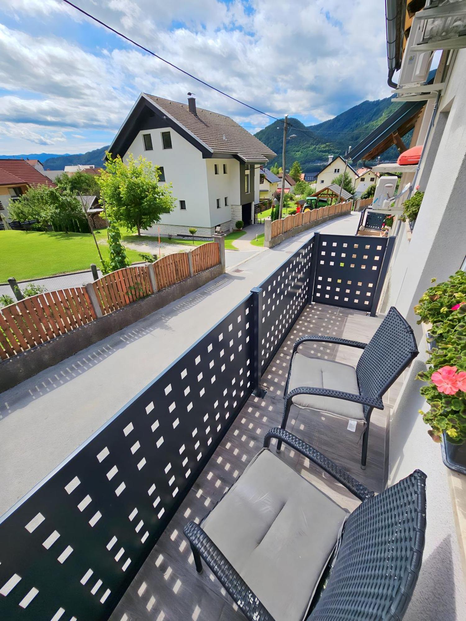 Charming Bella Hideout - Adults Only Apartamento Jesenice Exterior foto